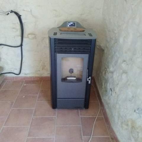 Installation d’un poêle à granulés à Aspères