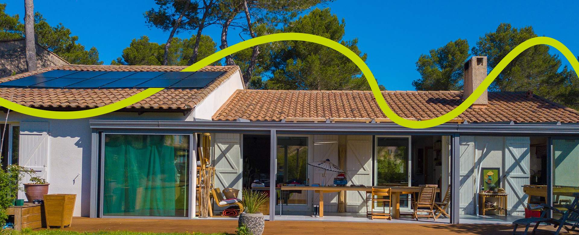 Anéo installation solution solaire hybride photovoltaïque Hérault 34 Gard 30