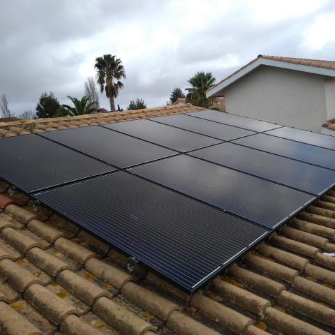 Installation de panneaux photovoltaques  Baillargues